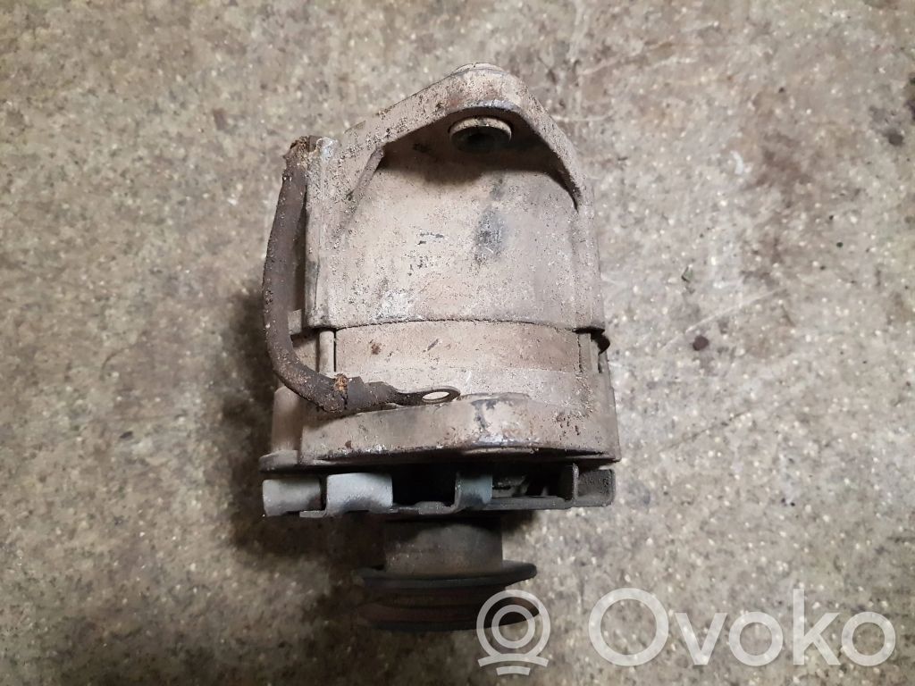 BMW 3 E30 Generator/alternator 