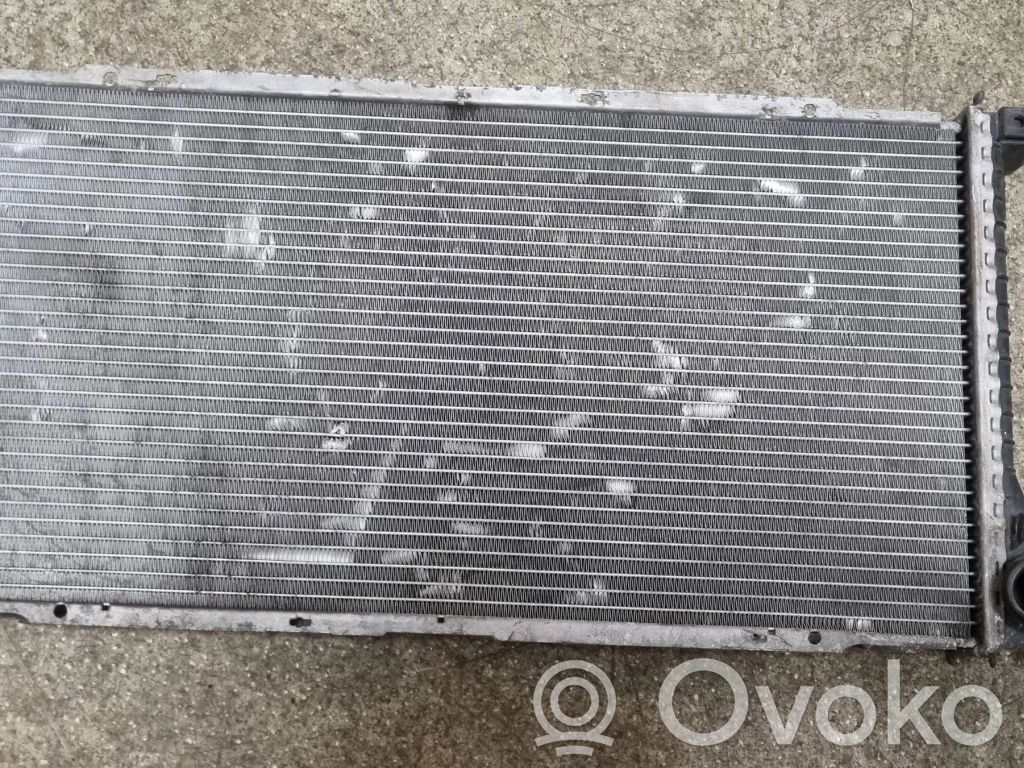 BMW 5 E39 Coolant radiator 