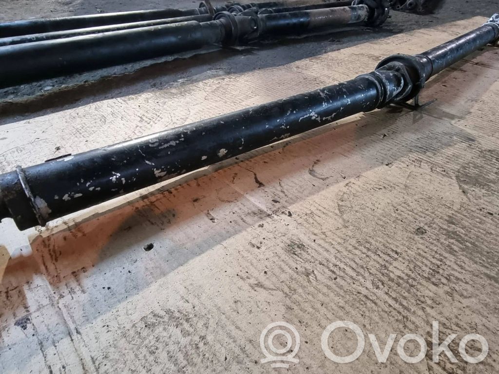 BMW 5 E39 Kardanas komplekte 