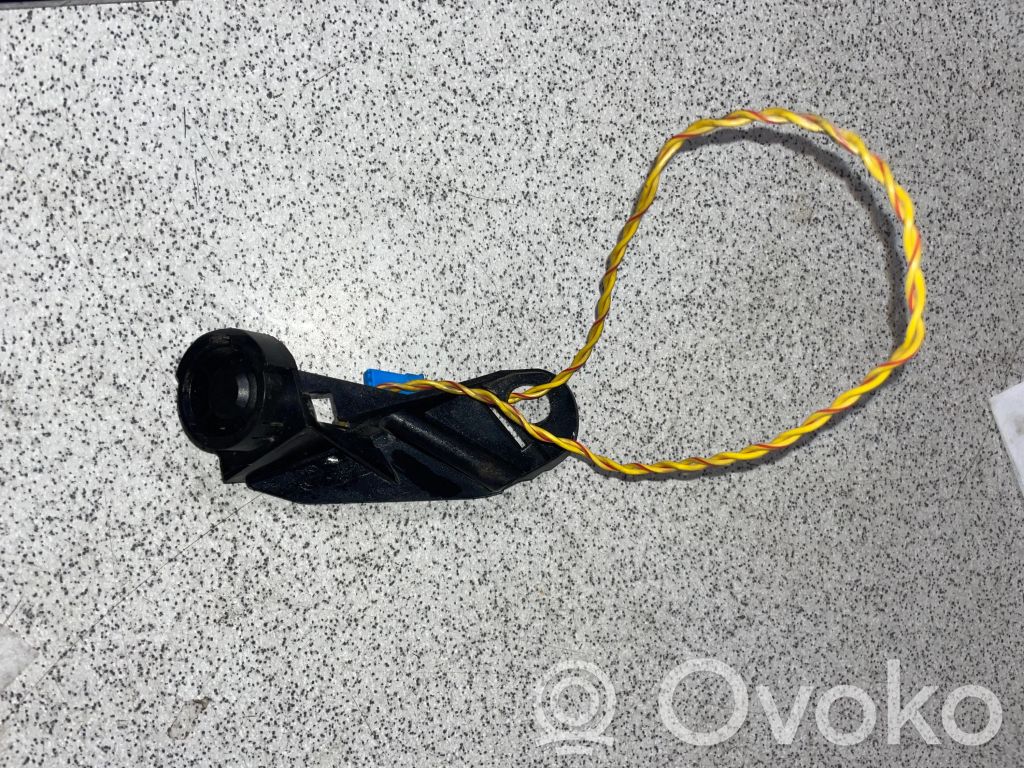 BMW 5 E39 Front door speaker 