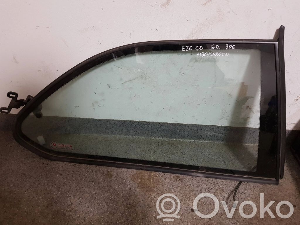 BMW 3 E36 Rear side window 