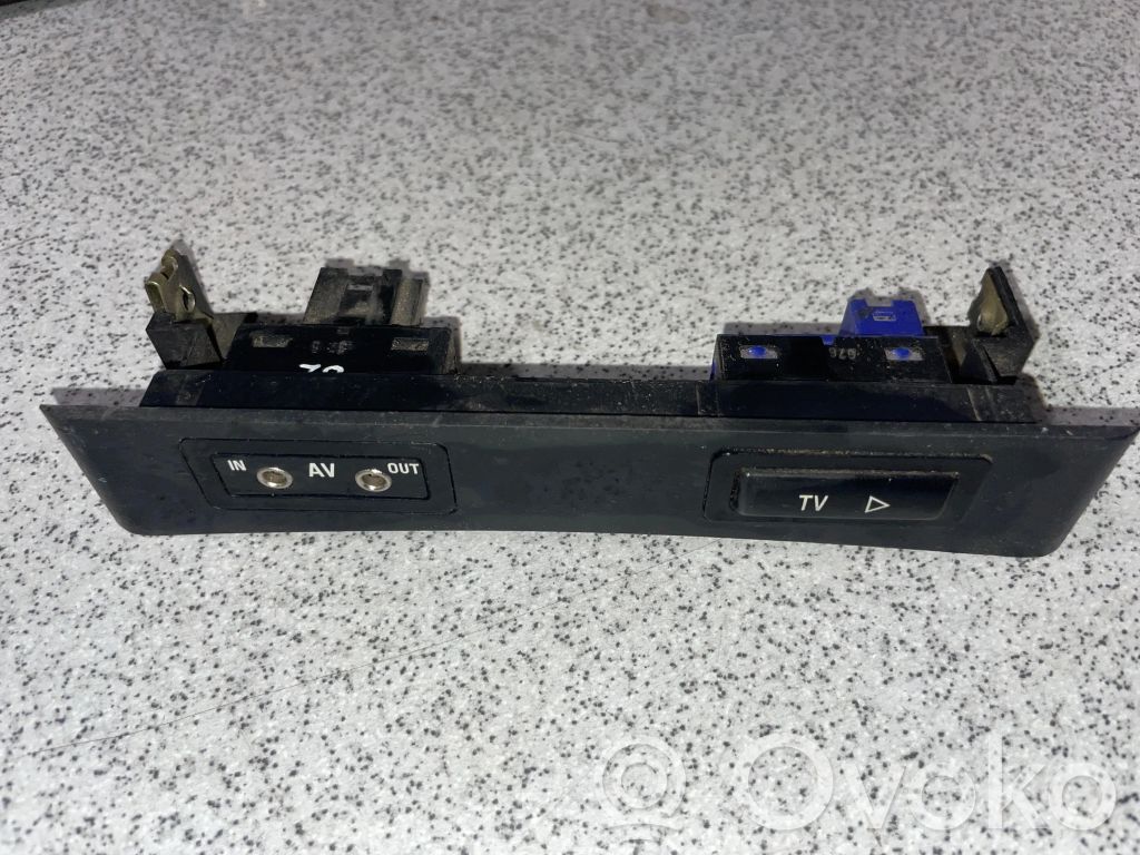 BMW 7 E38 Altra parte interiore 