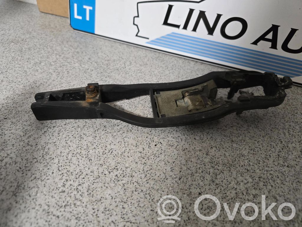 BMW 3 E46 Takaoven ulkokahvan kehys 