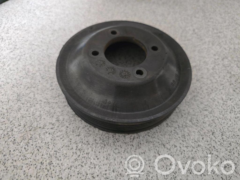 BMW 5 E39 Water pump pulley 