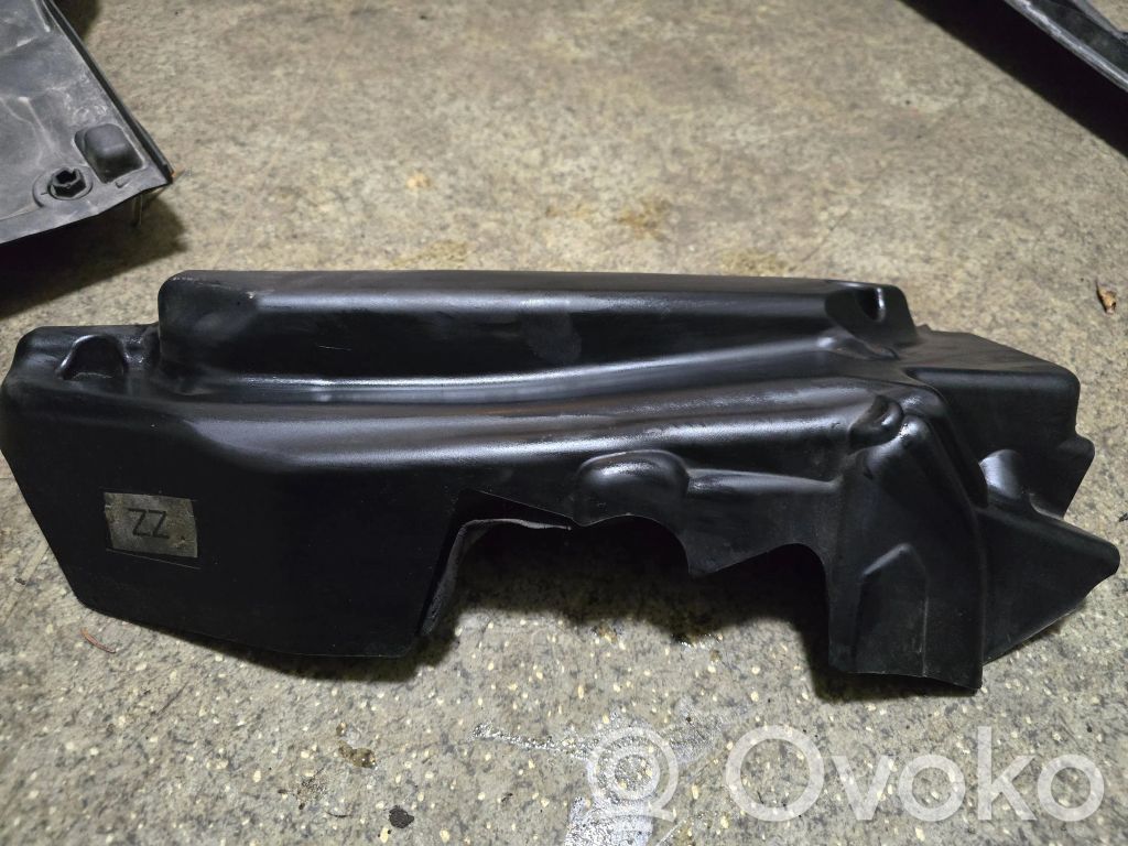 Cubierta del motor (embellecedor)   7788918,14011810