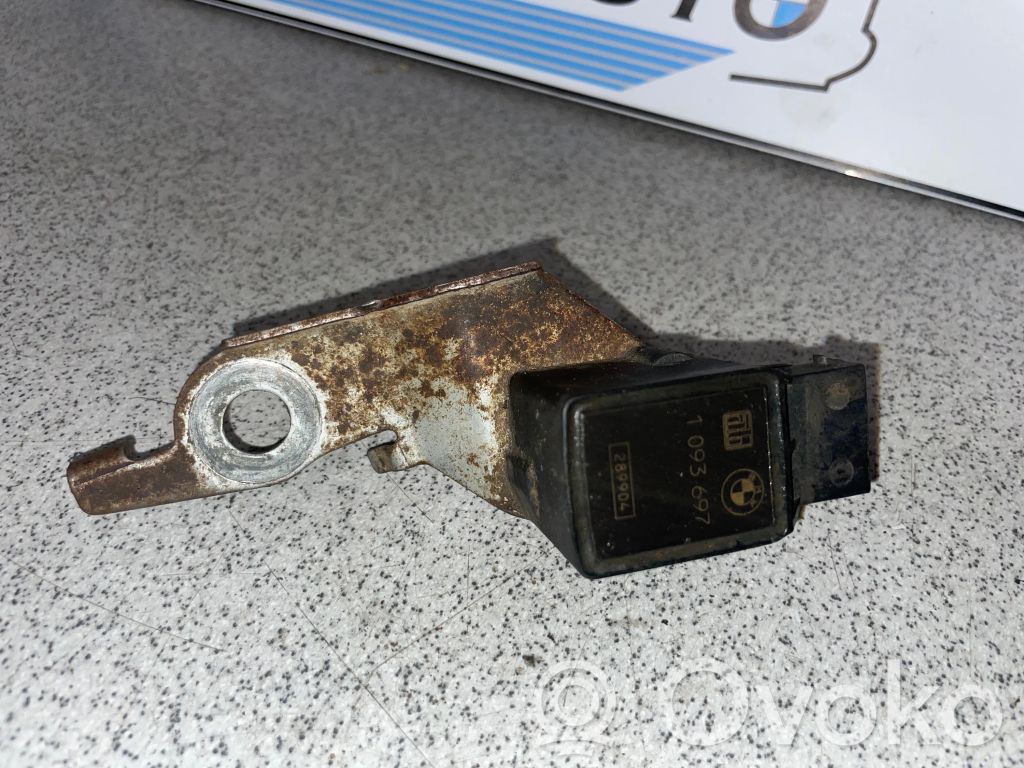 Sensor   1093697,289904,37146784696