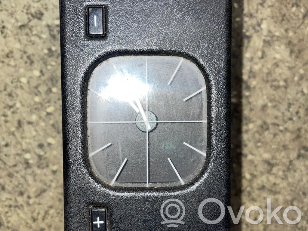 Uhr   1374282