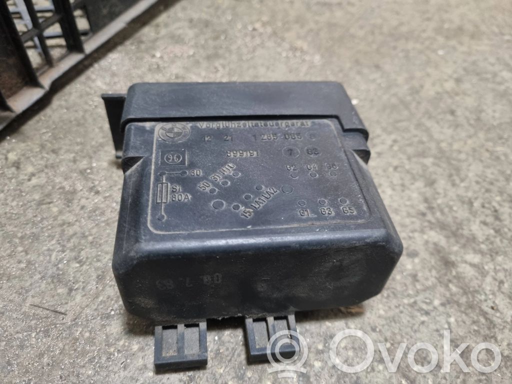 BMW 5 E34 Glow plug pre-heat relay 