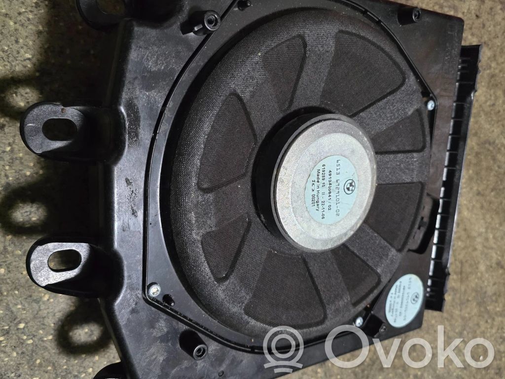 BMW 5 E60 E61 Žemo dažnio garsiakalbis 