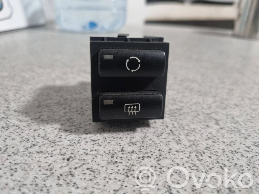 BMW 3 E46 Windscreen/window heater switch 