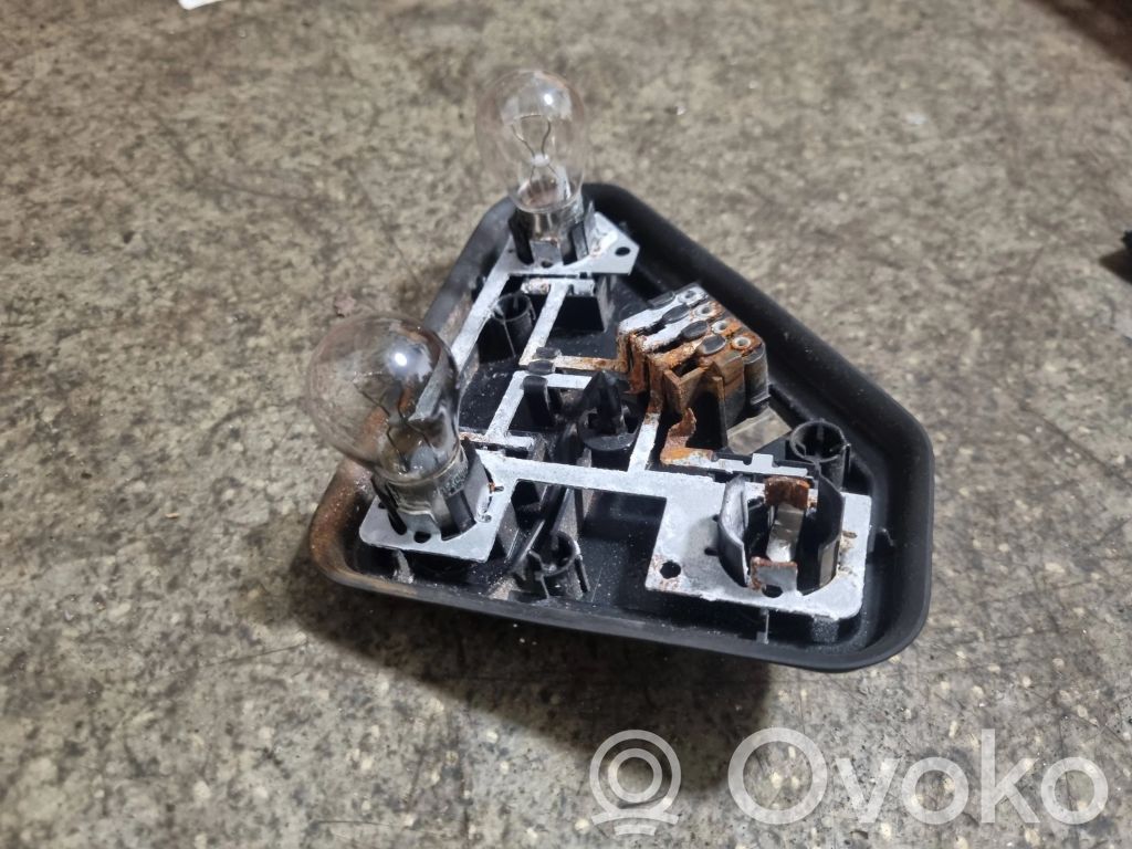 BMW 5 E39 Tail light bulb cover holder 