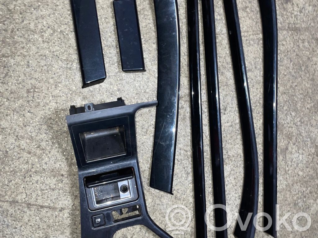 BMW 5 E39 Sēdekļu un durvju dekoratīvās apdares komplekts 