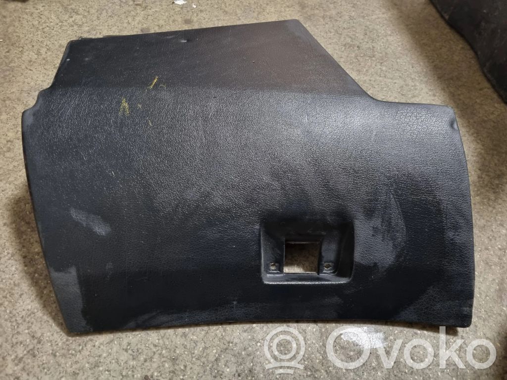 BMW 5 E34 Handschuhfach komplett 
