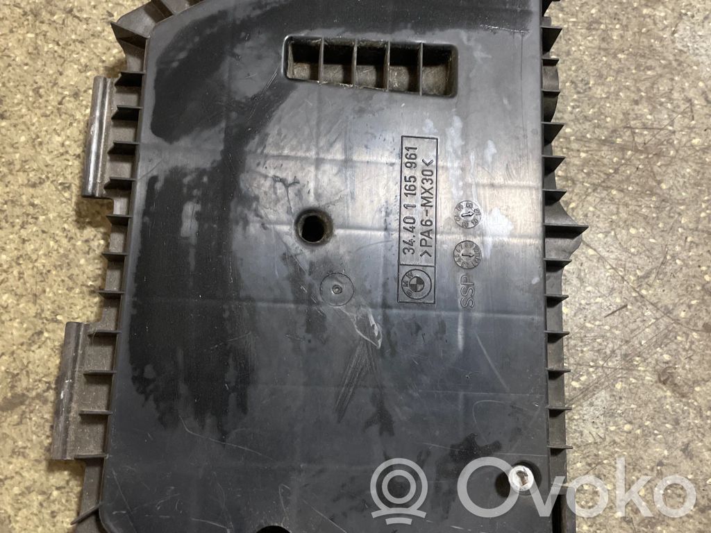 BMW 7 E65 E66 Kita salono detalė 