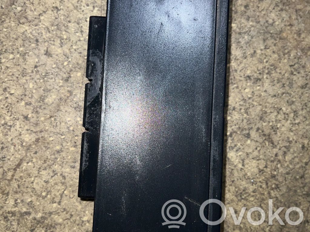 BMW 5 E34 Komforta modulis 