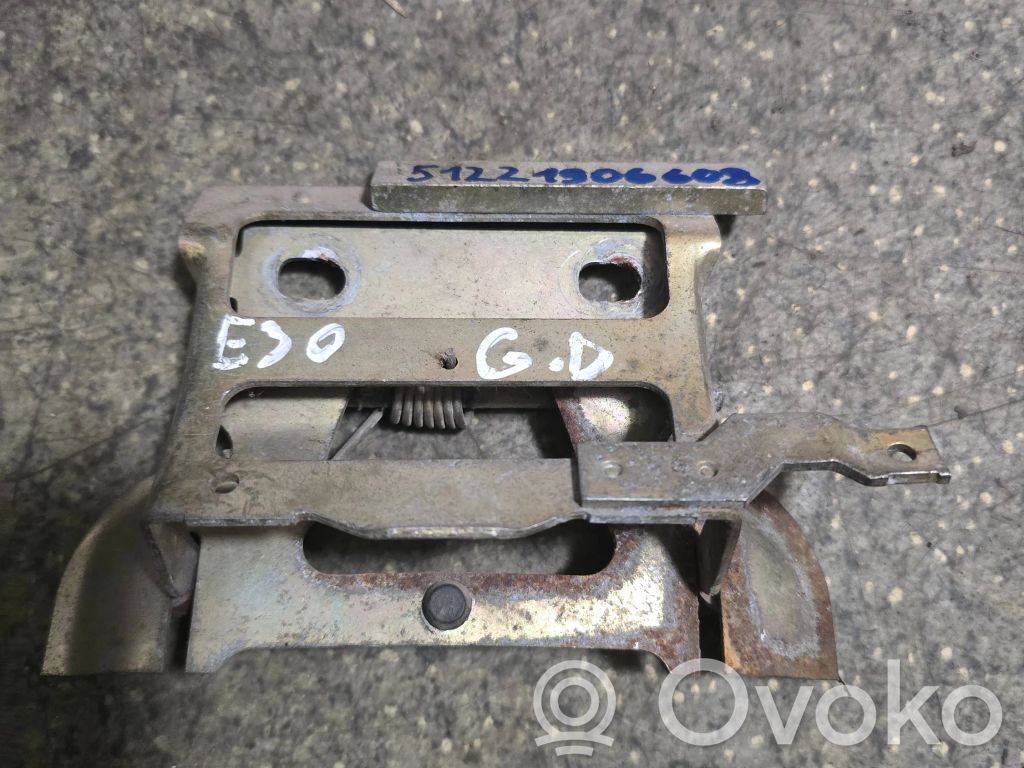 BMW 3 E30 Manecilla externa puerta delantera 
