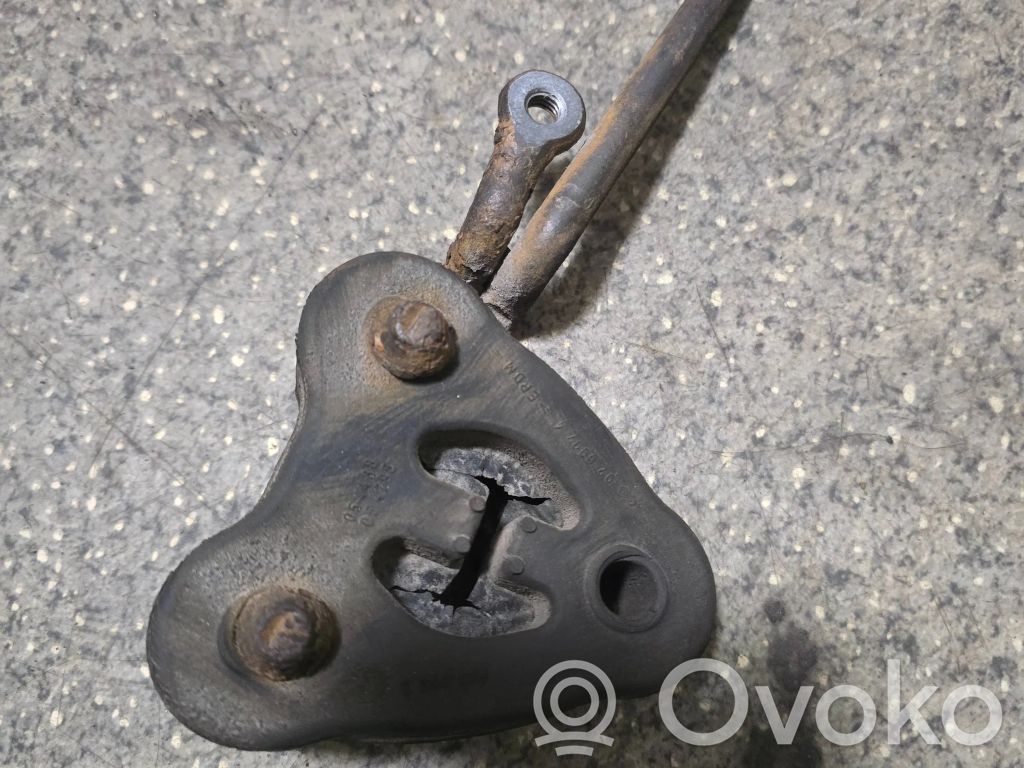 BMW 3 E46 Muffler mount bracket/holder 