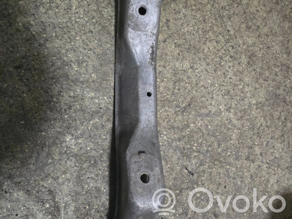 BMW 3 E36 Engine mounting bracket 