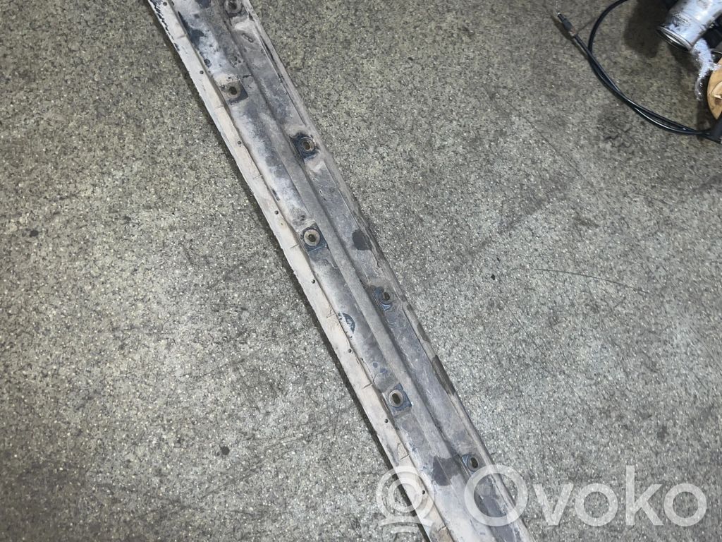 BMW 5 E39 Side skirt front trim 