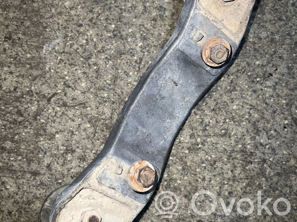 BMW 5 E39 Gearbox mounting bracket 