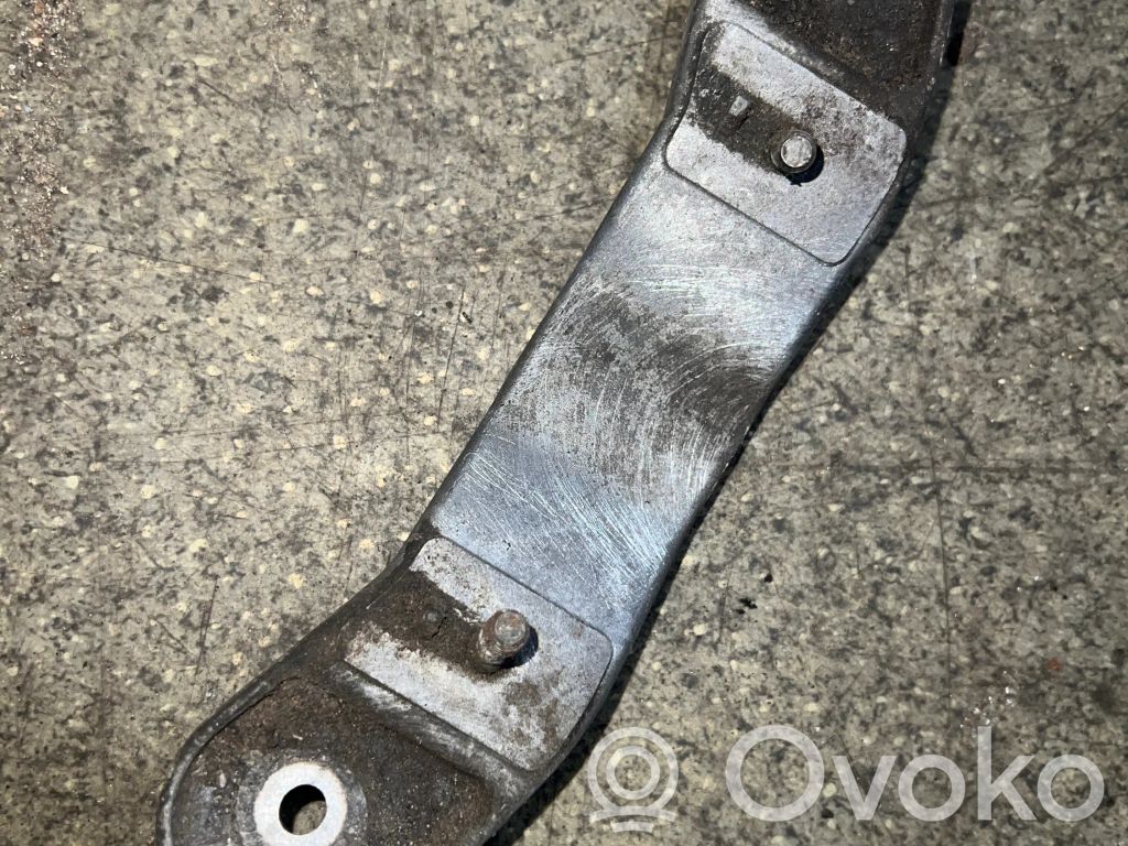 BMW 5 E39 Gearbox mounting bracket 