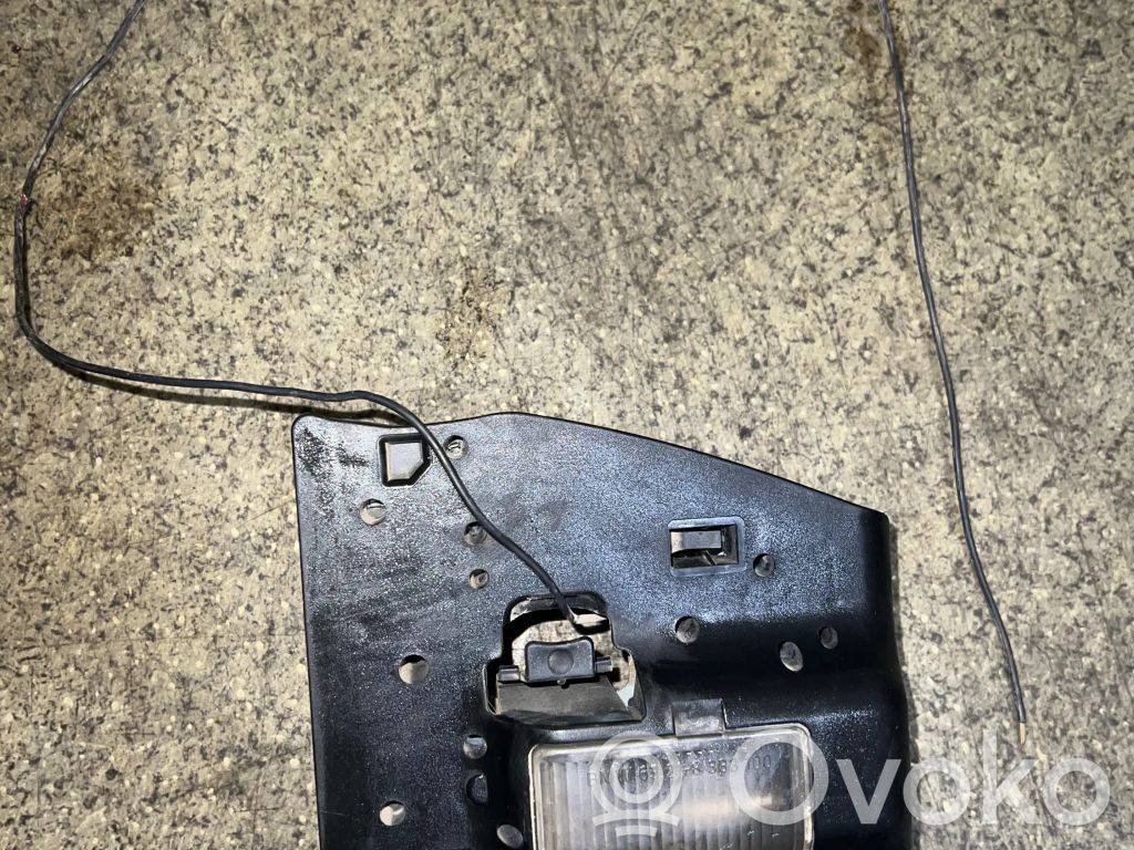 BMW 3 E46 Aizmugures spuldzes vāka turētājs 