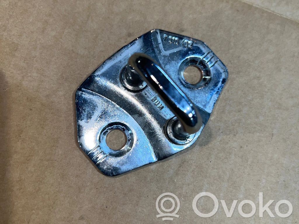 BMW X5 E53 Front door lock loop/hook striker 