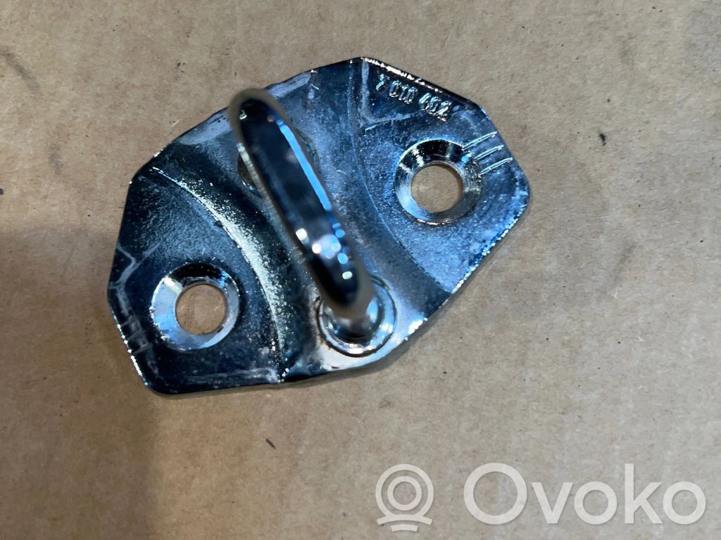 BMW X5 E53 Front door lock loop/hook striker 
