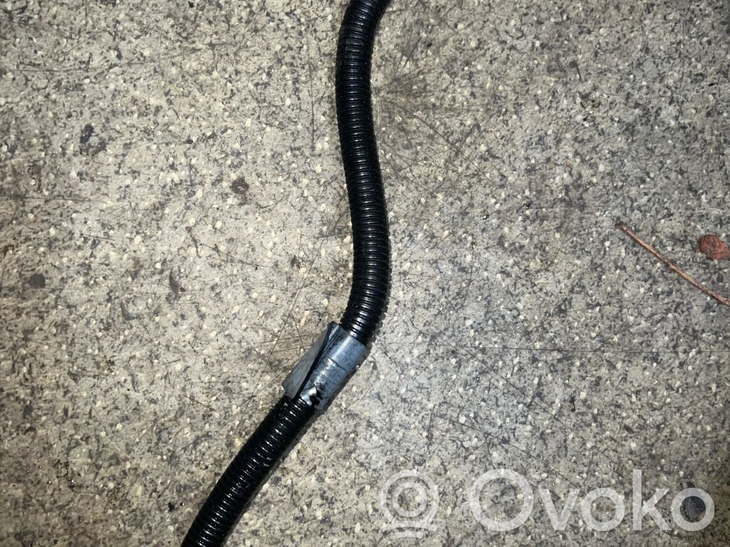 BMW X5 E70 Cable positivo (batería) 