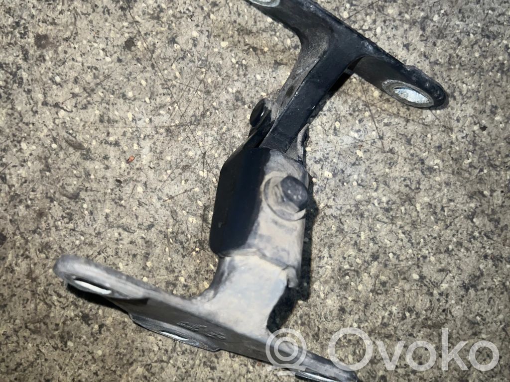 Tailgate/trunk/boot hinge   14187910,S355