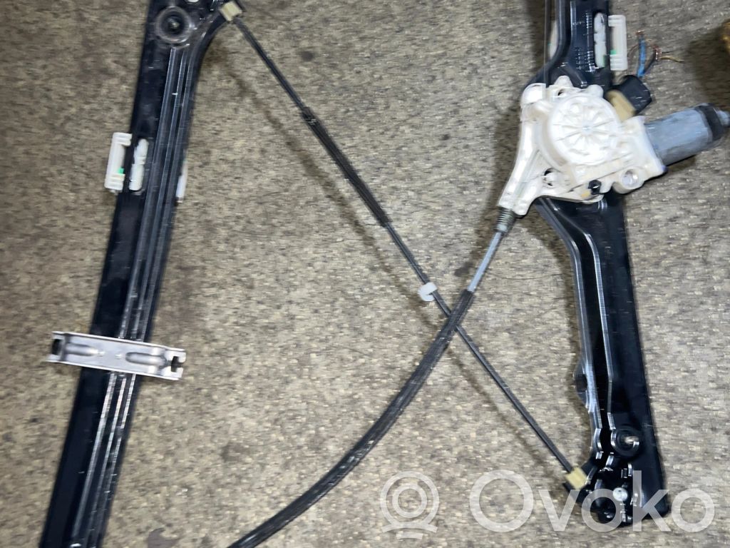 Front door window regulator with motor   7166380,7137020