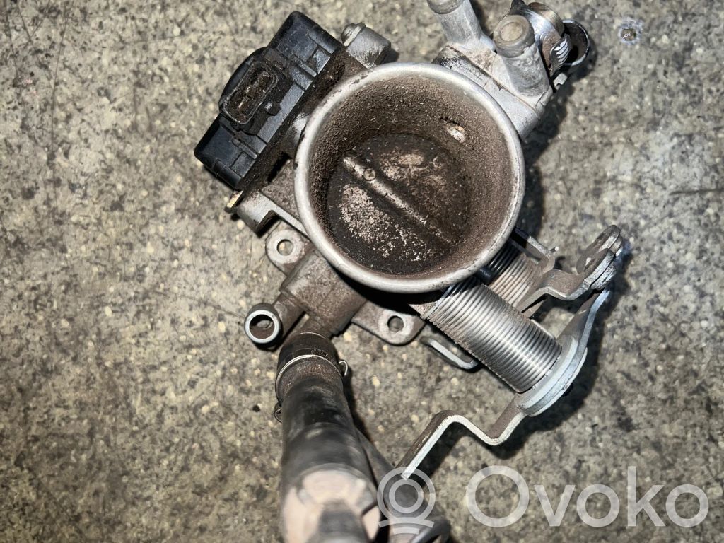 BMW 5 E34 Droseļvārsts 