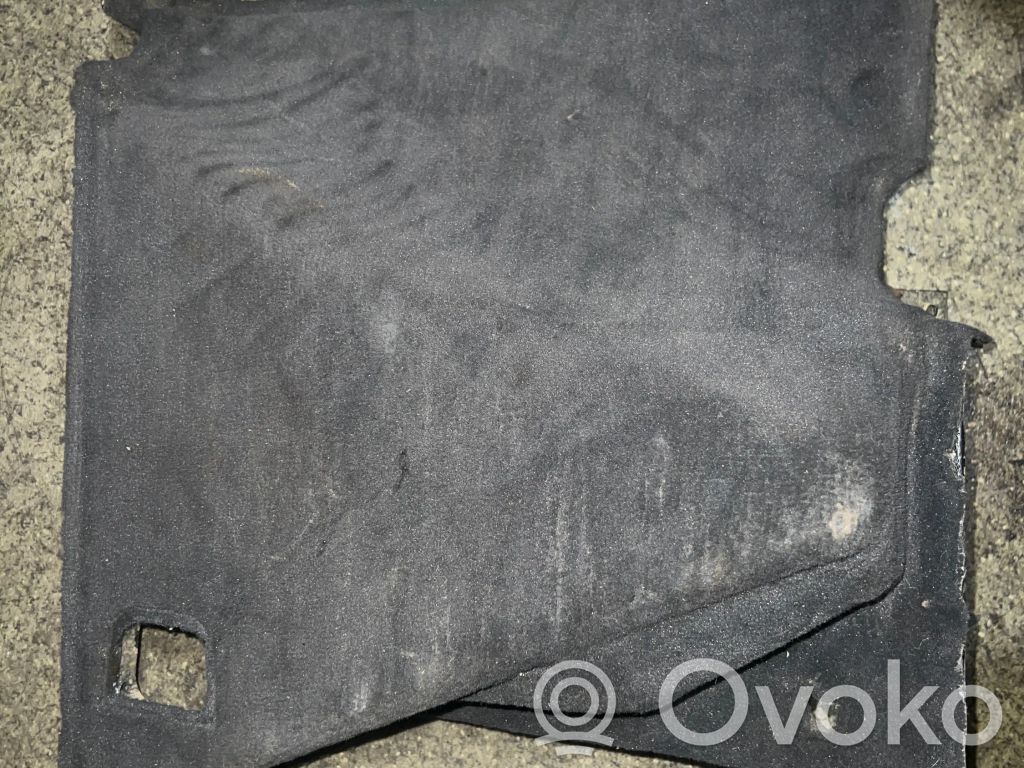 BMW 5 E34 Other trunk/boot trim element 