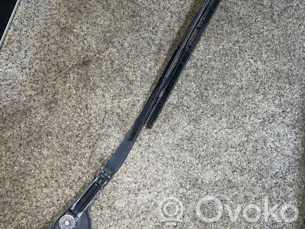 Scheibenwischer   61618209880