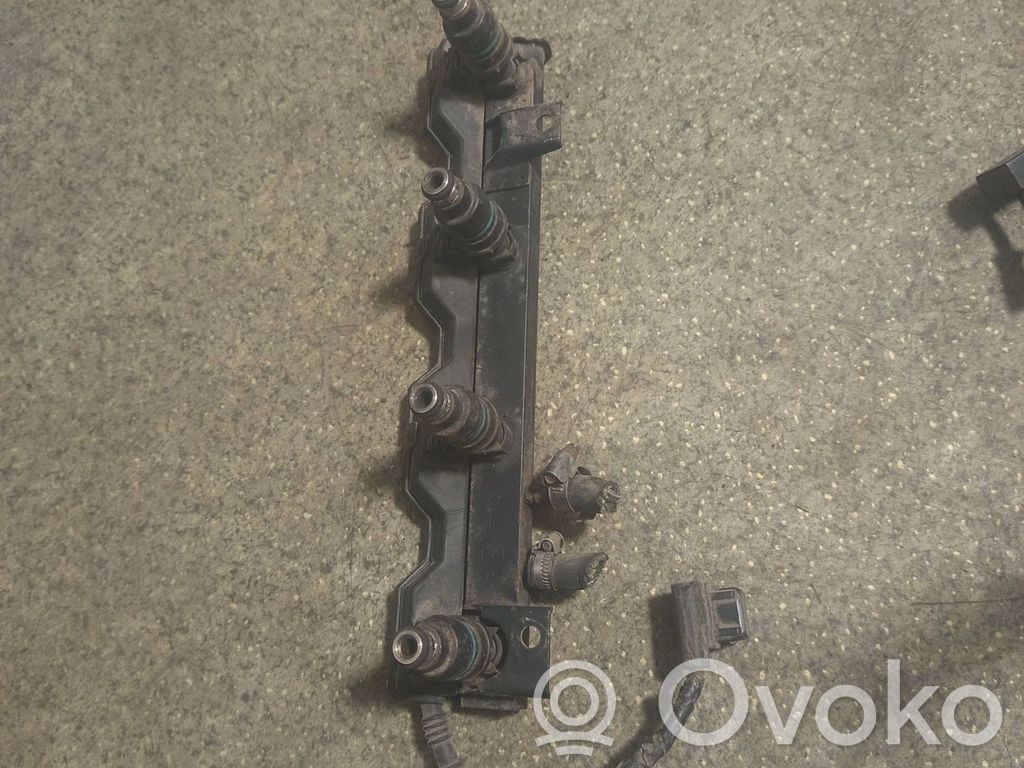 BMW 5 E34 Polttoainepääputki 