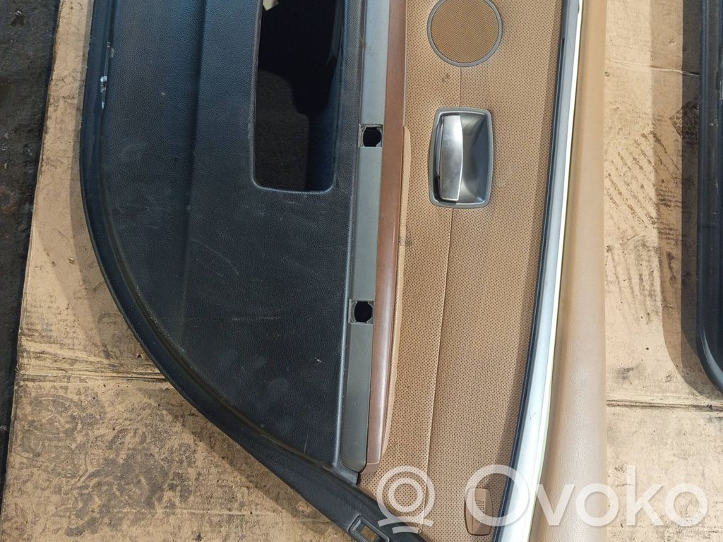 BMW 7 E65 E66 Apšuvums aizmugurējām durvīm 