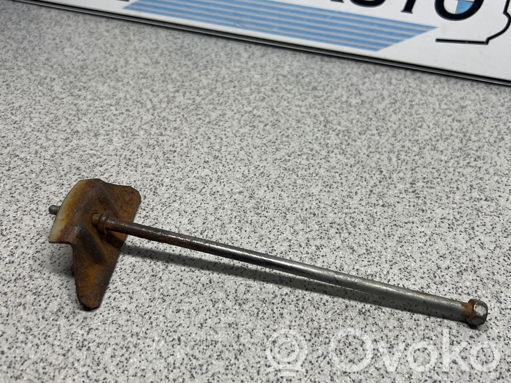 BMW 5 E60 E61 Soporte para la batería 