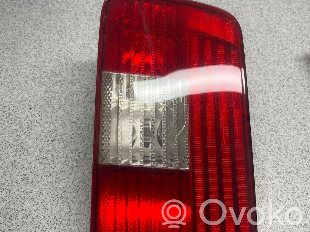 BMW 5 E39 Tailgate rear/tail lights 