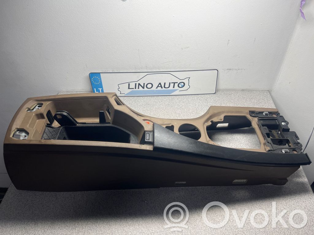 BMW 5 E60 E61 Center console 