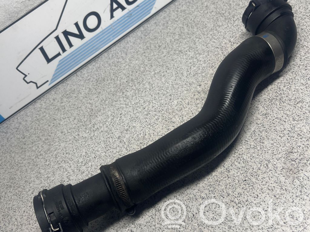 BMW 5 E39 Engine coolant pipe/hose 