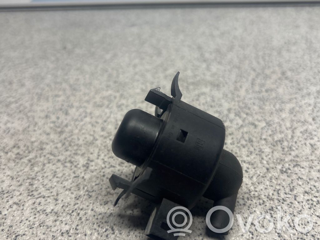 BMW 5 E39 Interior temperature sensor 