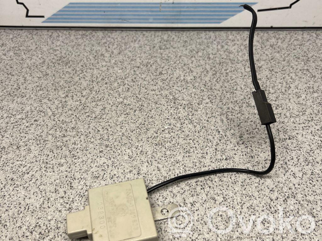BMW 3 E36 Aerial antenna amplifier 