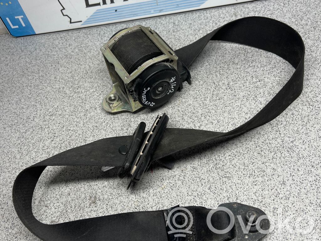 BMW 5 E60 E61 Front seatbelt 