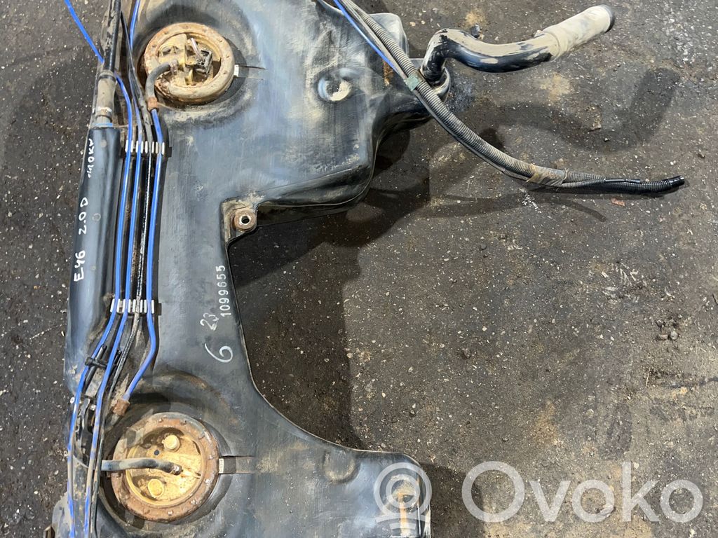 BMW 3 E46 Fuel tank 