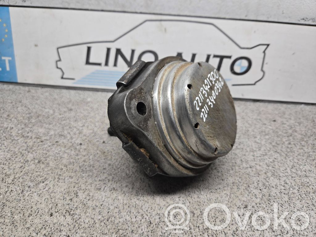 BMW X3 E83 Engine mount bracket 