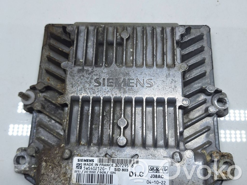 Engine control unit/module   30729518,5WS40212GT