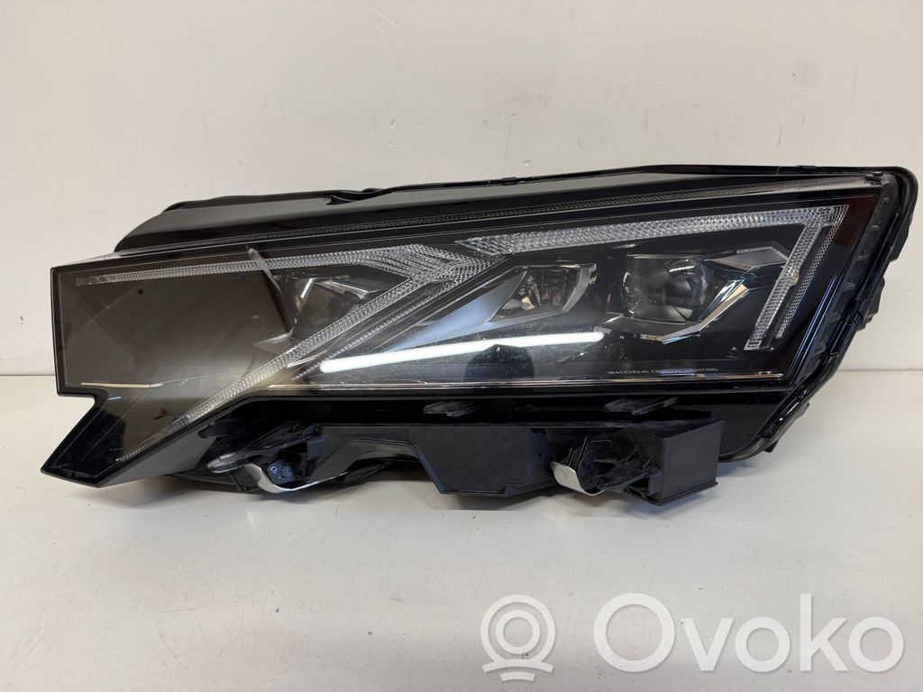 Skoda Octavia Mk4 Scheinwerfer 