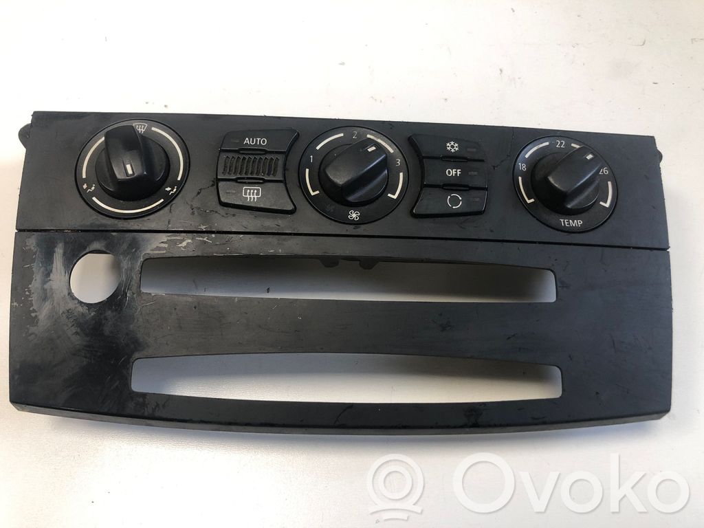 BMW 5 E60 E61 Climate control unit 