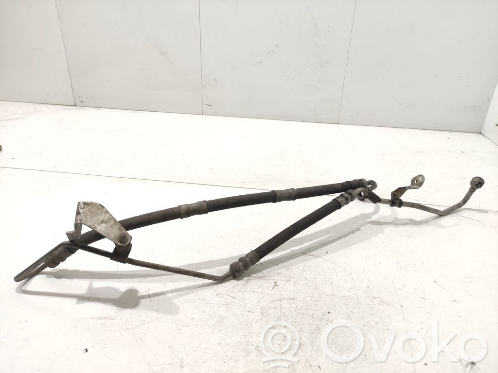BMW 5 E60 E61 Ohjaustehostimen letkusto 