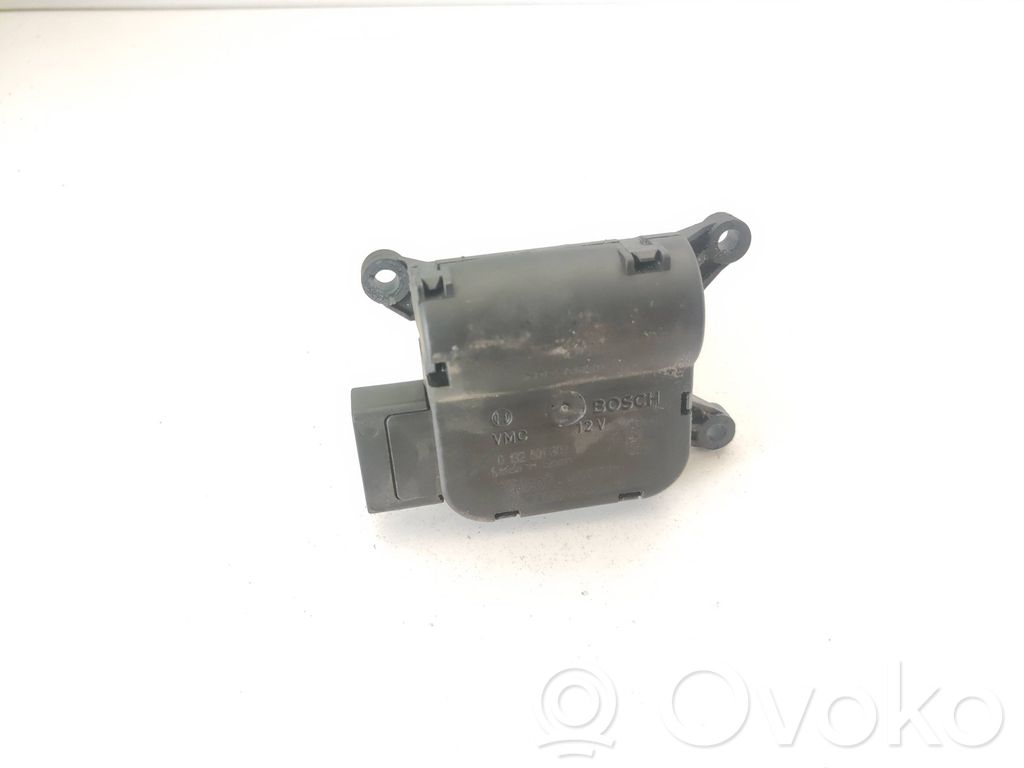 Audi A4 S4 B7 8E 8H Motor/actuator clapetă aer 